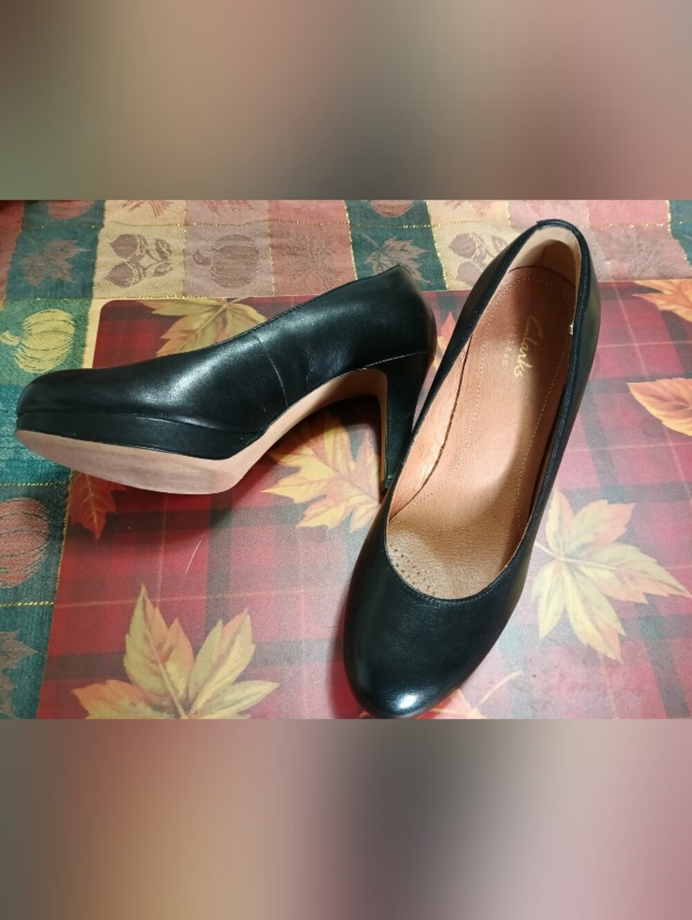 Clark's Artisan Delsie Bliss Black Leather Platform Pumps Women’s Size 6M
